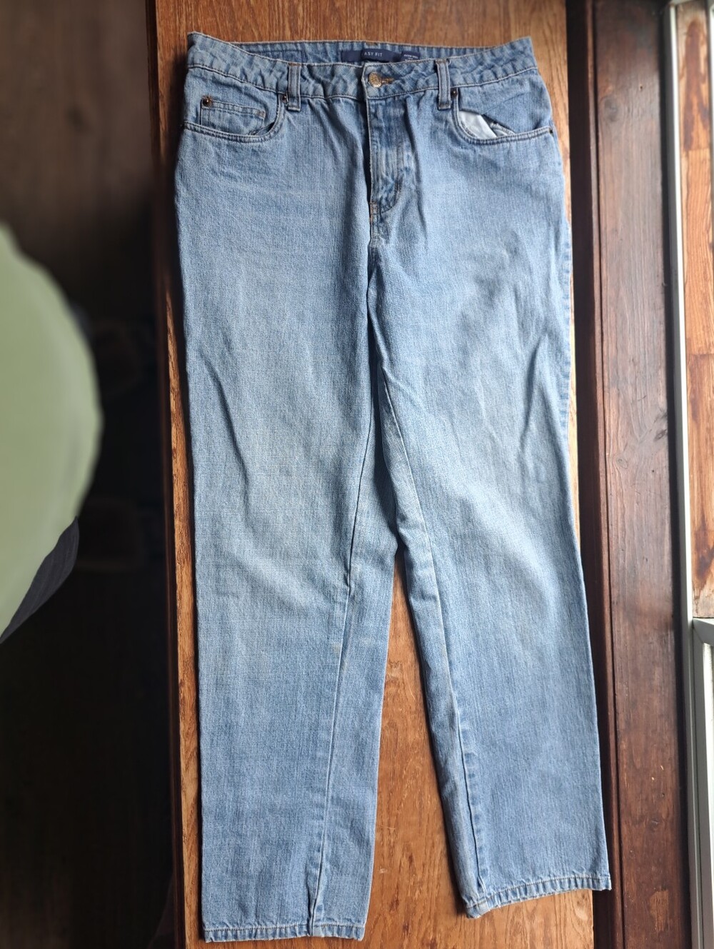 Bill Blass Light Blue Straight Leg Women’s Jeans